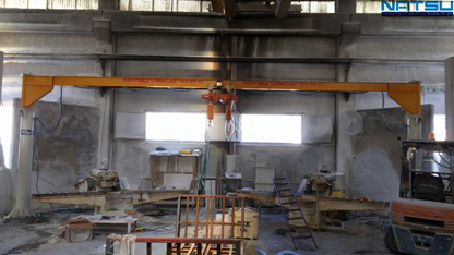 jib-crane-with-electric-chain-hoist